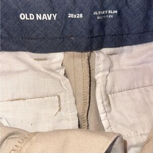Old Navy men’s Ultimate Slim Chinos - Cream